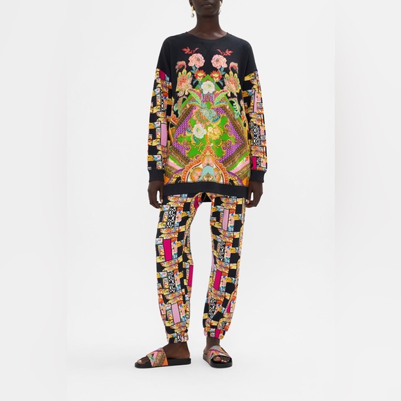 New! Camilla Multicolor Signora Milano Oversized Sweater 🖤 Small - Picture 2 of 16